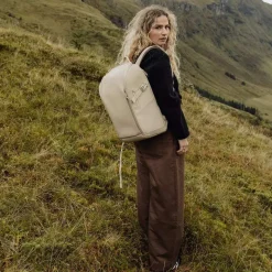 Beckmann Street GO Beige