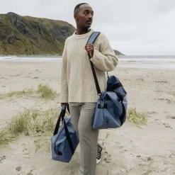 Beckmann Street 48H Weekend Bag Velvet Blue