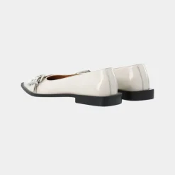 Bianco Biavictoria Bucklet Ballet Flat Off White W