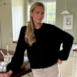 BYIC IdaIC Pullover Black