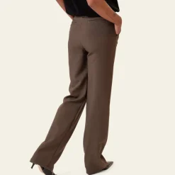 BYIC SignatureIC Pants Dark Brown