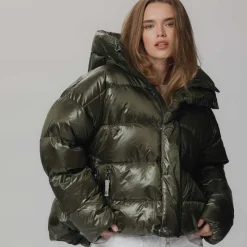 CAYA Ginny Short Racing Green W