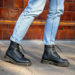 Dr. Martens 1460 Pascal Black W