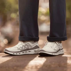 ECCO Biom 720 White M