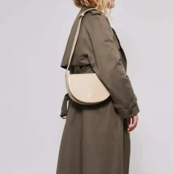 Hvisk Cliff Shiny Structure Light Nude