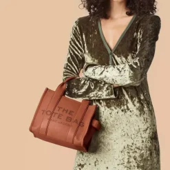 Marc Jacobs Leather Small Tote Bag Argan Oil