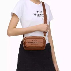 Marc Jacobs The Crossbody Argan Oil