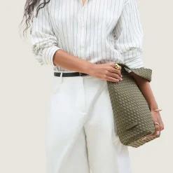 Naghedi Nomad Medium Hobo Olea