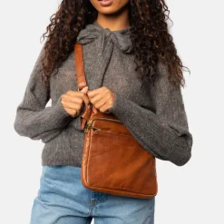 Redesigned by Dixie Filuca Big Walnut