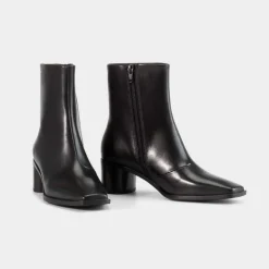 Vagabond Fay Black W