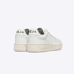 Veja V-90 Leather Extra White W